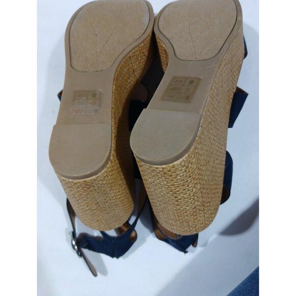 DV8 Dolce Vita Ankle Strap Wedge Heel Sandals Shoes Est Size 8.5 Blue Suede - Picture 11 of 12